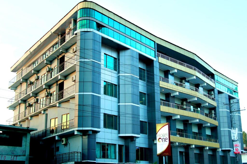 Best Hotels In Abbottabad - Cheap & Comfortable | Book With Fly Pakistan