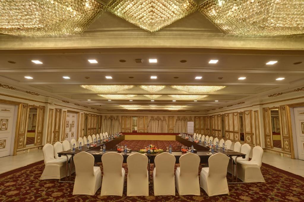 Pearl Continental Bhurban Hotel In Murree – A Luxurious Escape In Nature