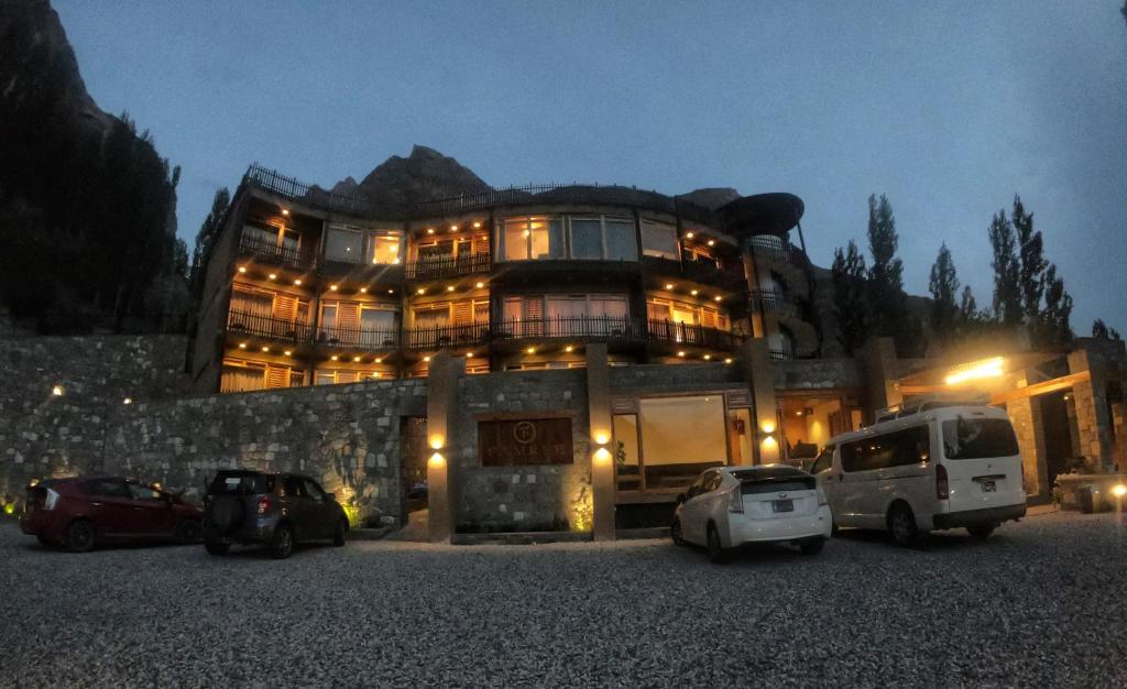 Top 10 Hotels to Stay in Hunza- Luxury and Comfortable