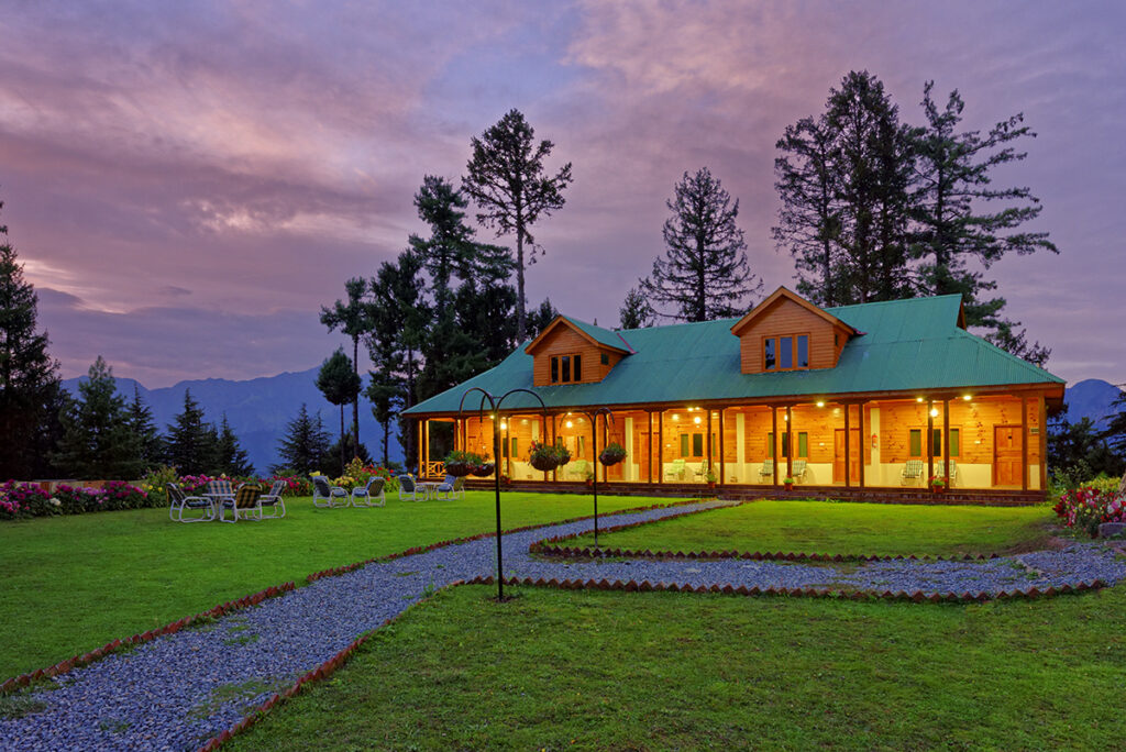 Discover The Top 5 Hotels For A Luxurious Stay In Shogran