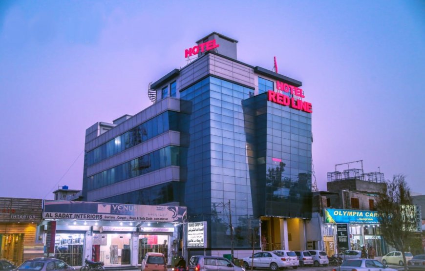 5 Best Cheap Hotels In Islamabad For A Comfortable Stay   Hotel Red Line Islamabad Building Front View 870x555 