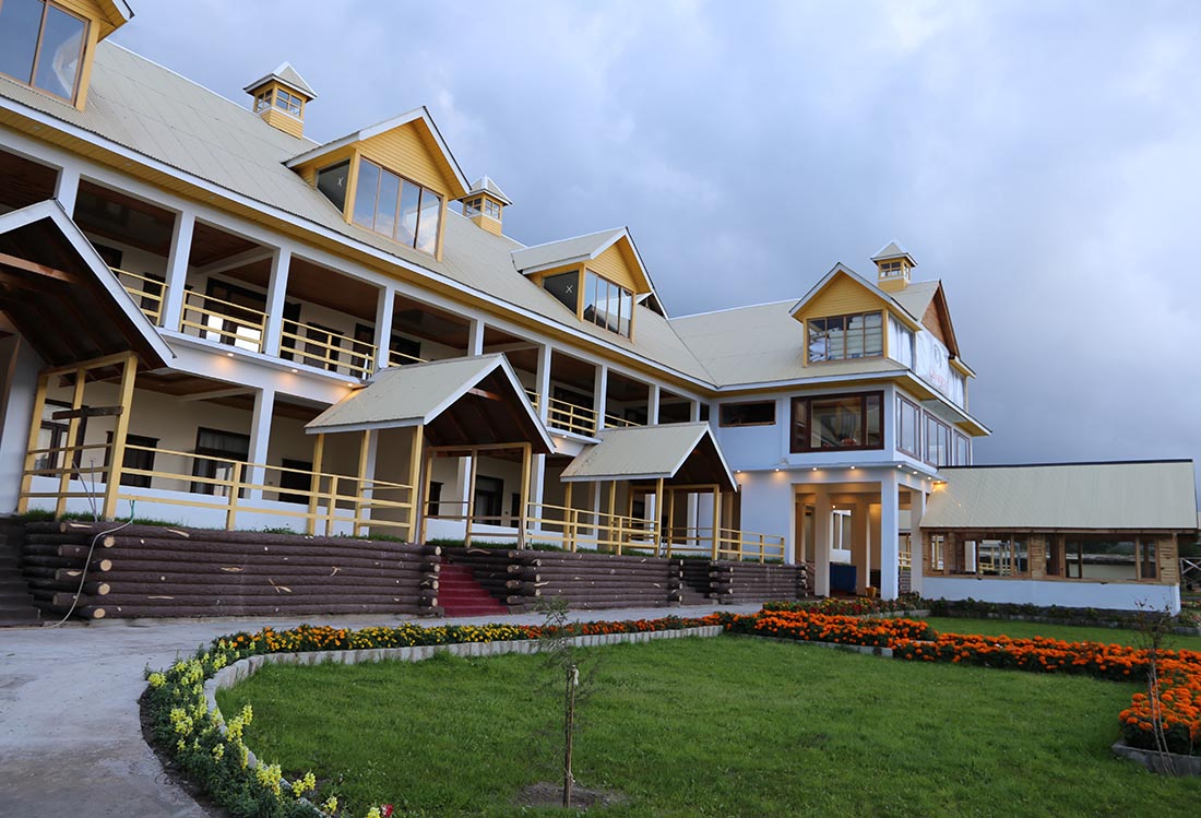 Discover The Top 5 Hotels For A Luxurious Stay In Shogran