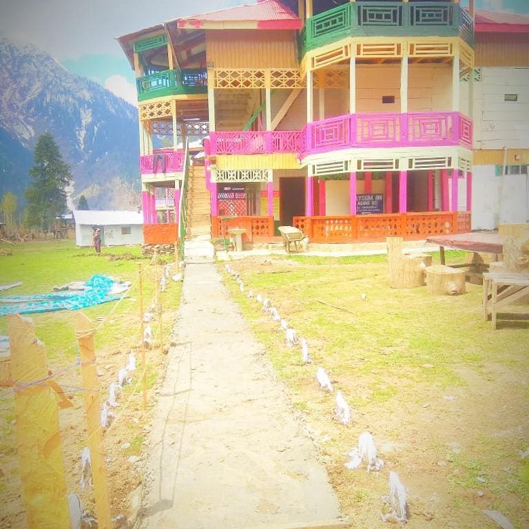 hotel-img