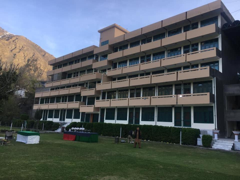 hotel-img