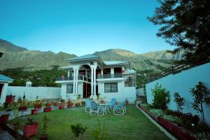 hotel-img