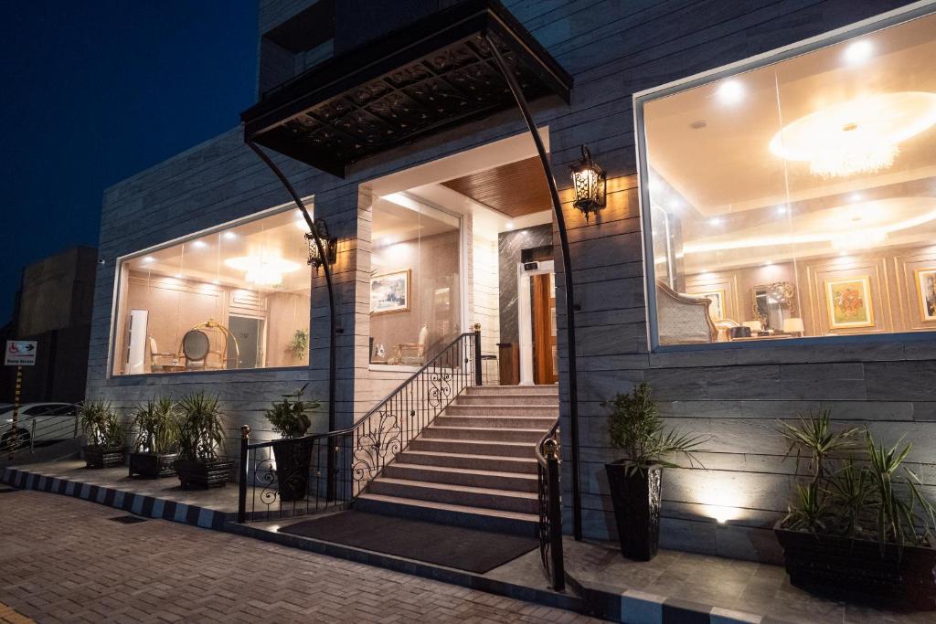 Best Western Premier Faisalabad