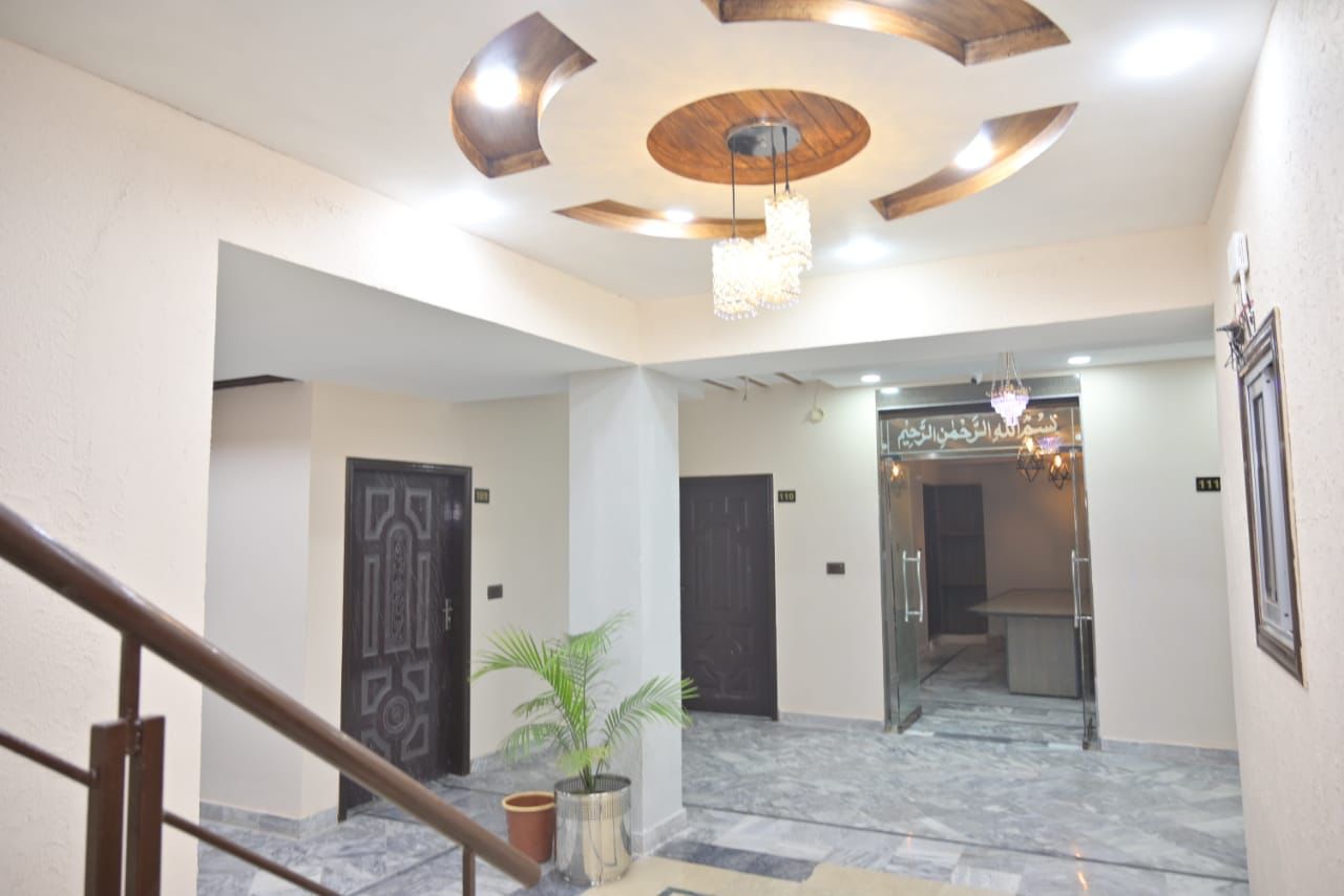 hotel-img