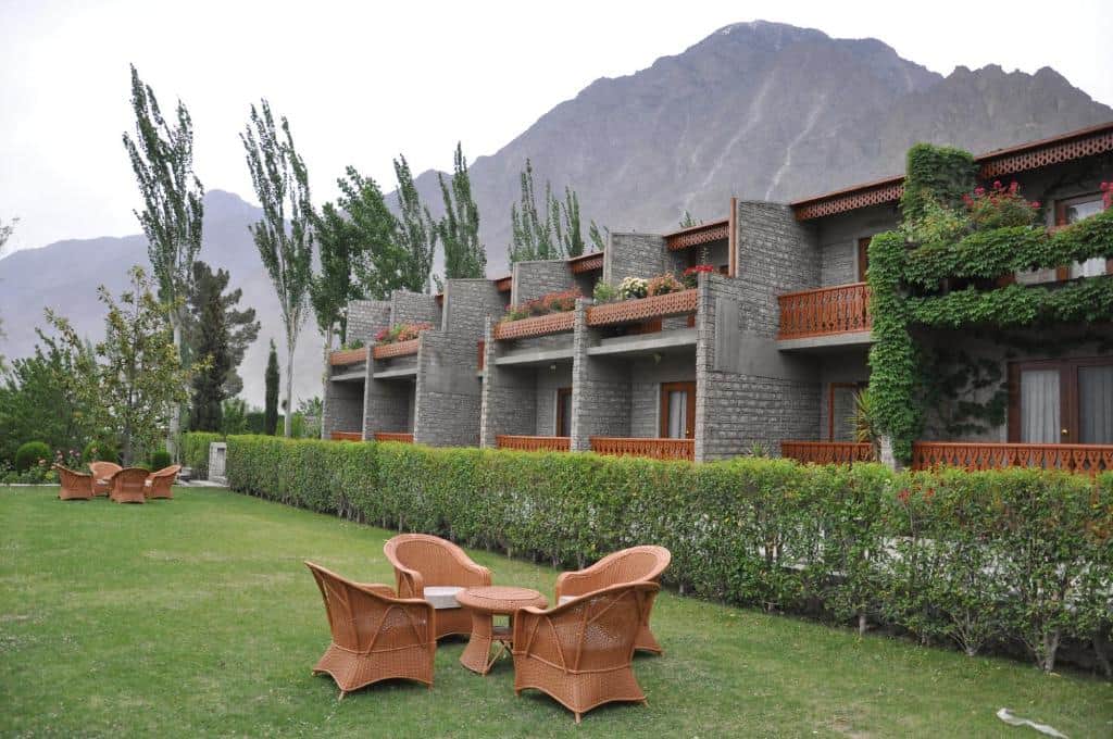 hotel-img