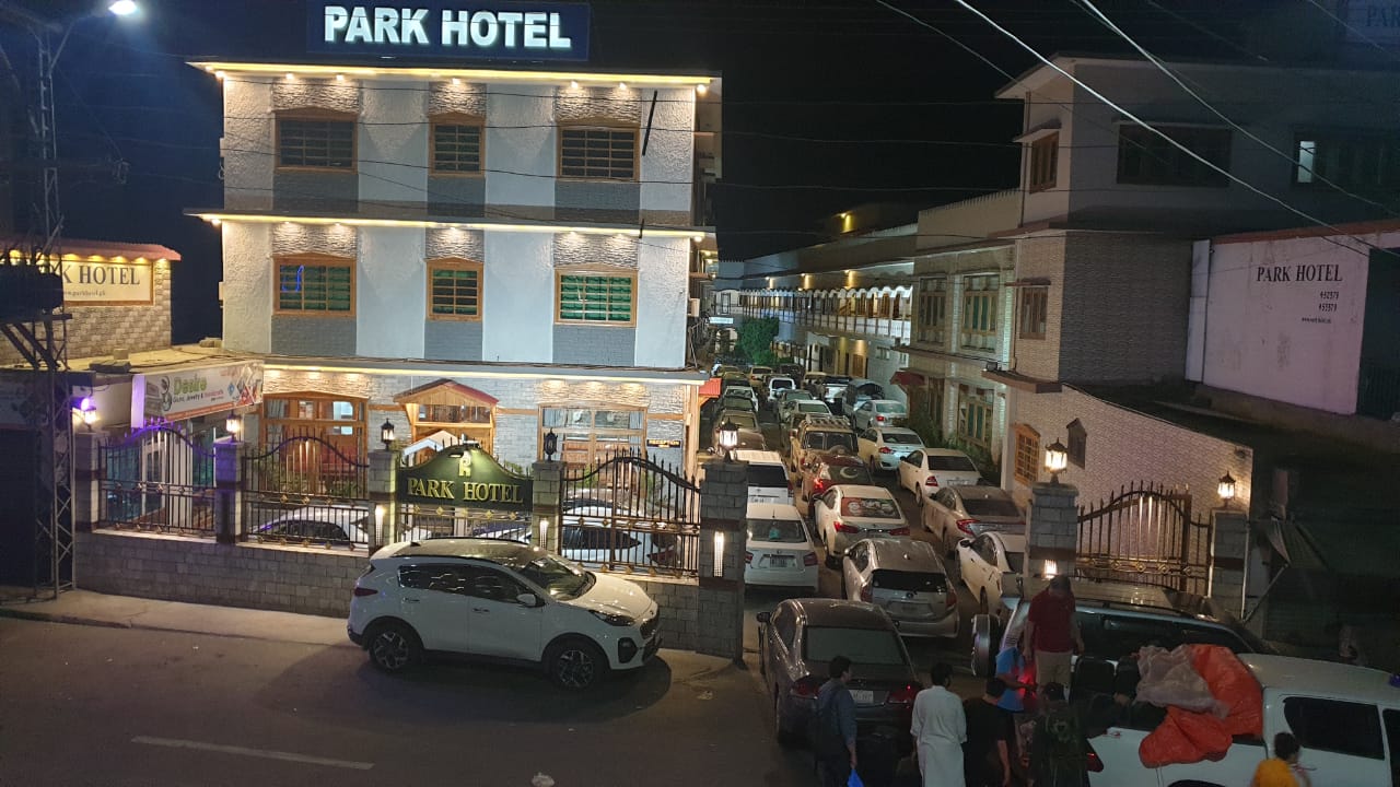hotel-img