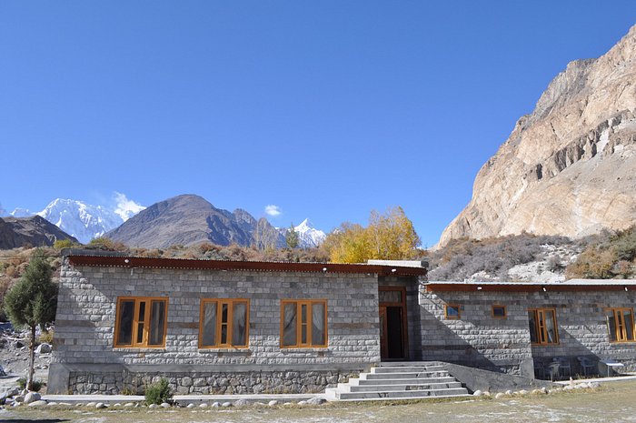 Sarai Silk Route Passu