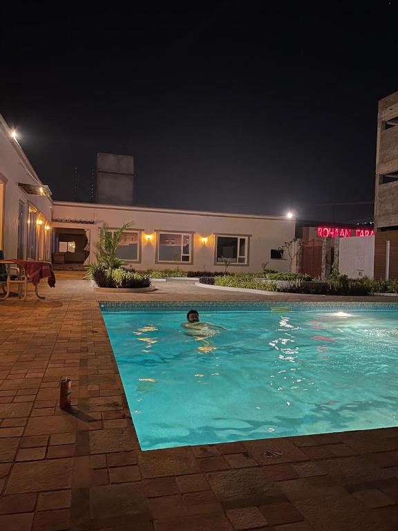 Grand Blu Hotel Hyerabad