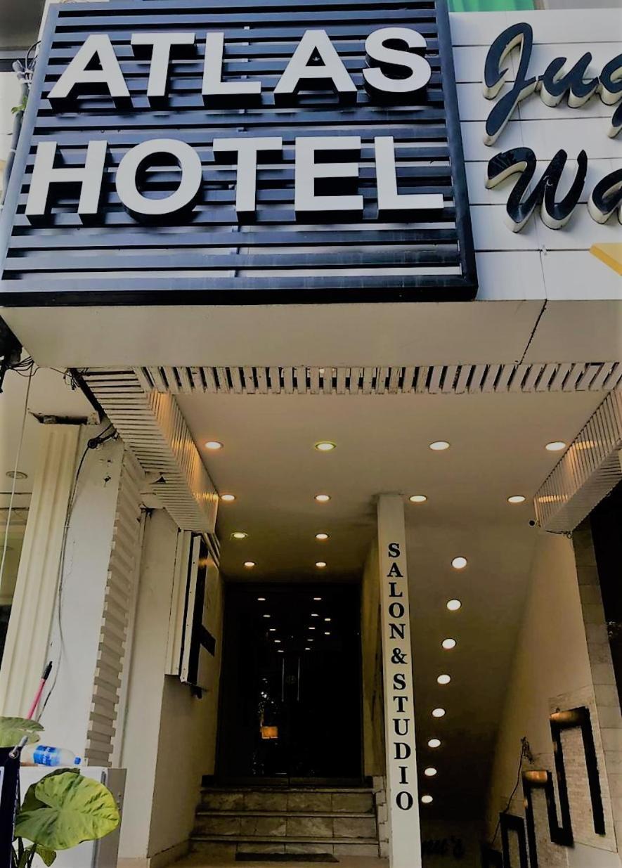 hotel-img