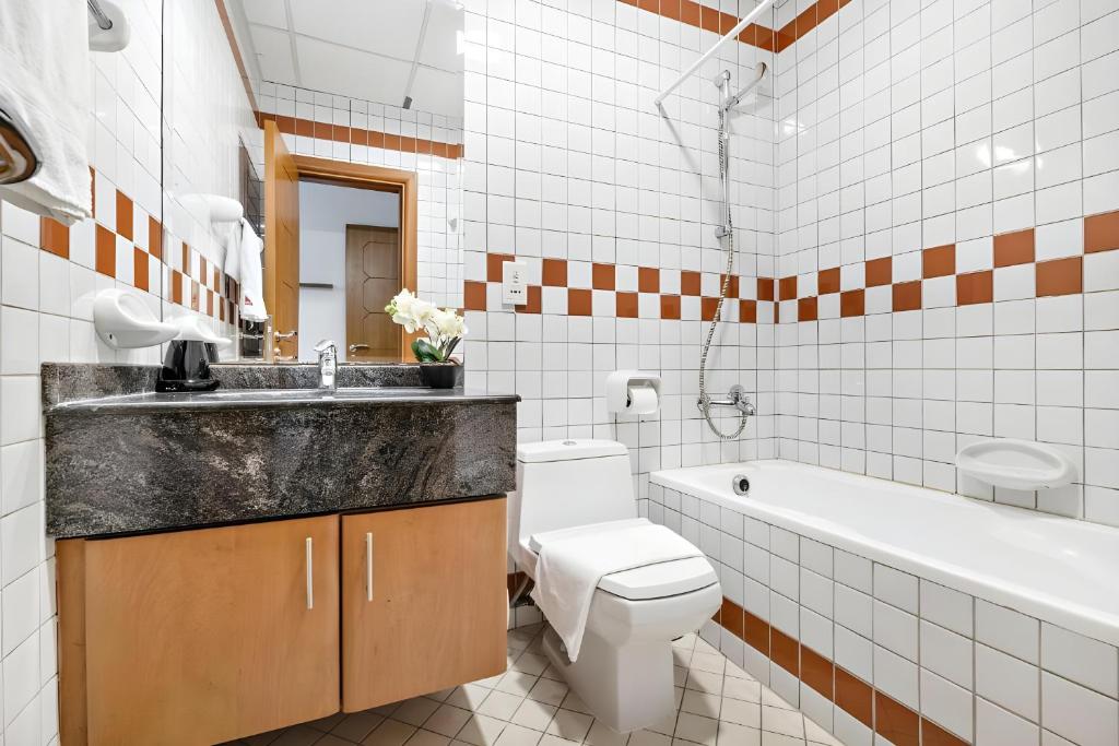 Canadian Inn Hotel Islamabad