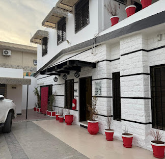 hotel-img