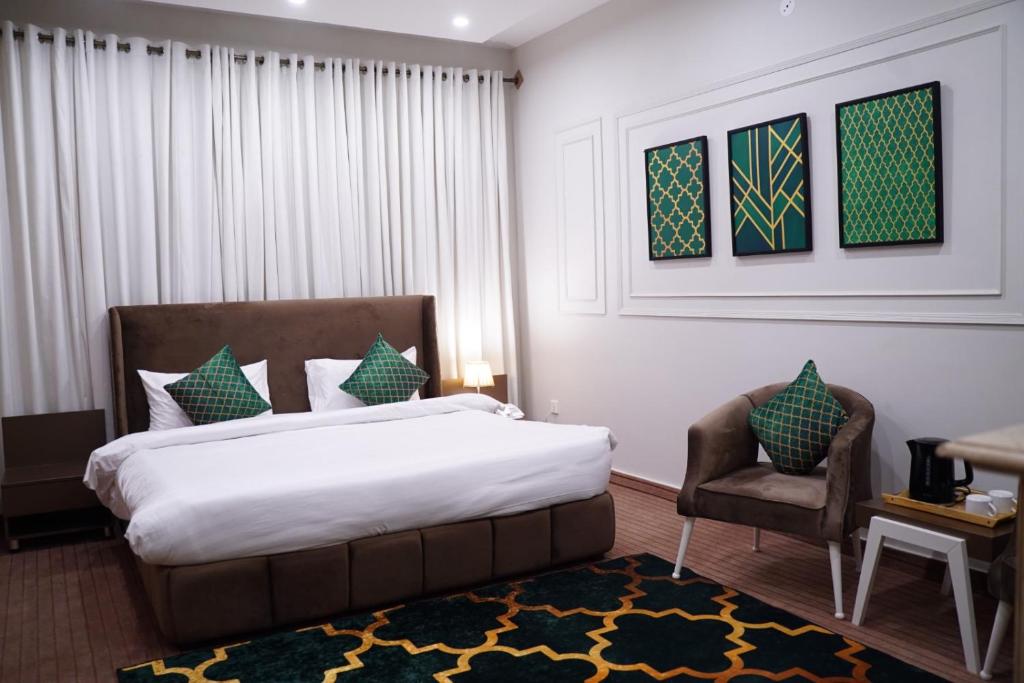 La Maison Hotel Islamabad