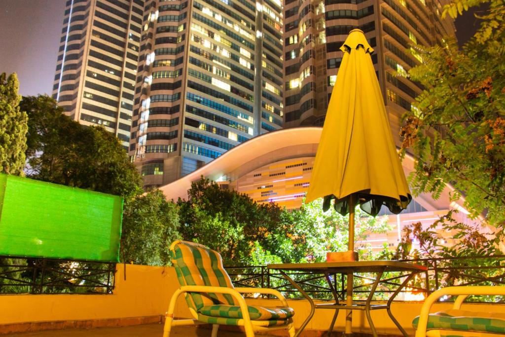 hotel-img