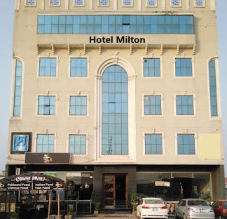 hotel-img