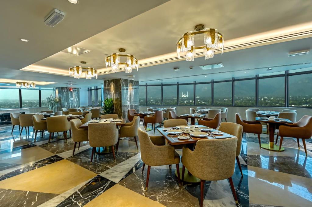 Movenpick Hotel Centaurus