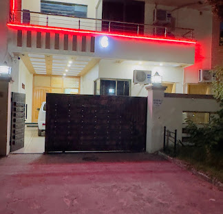 hotel-img