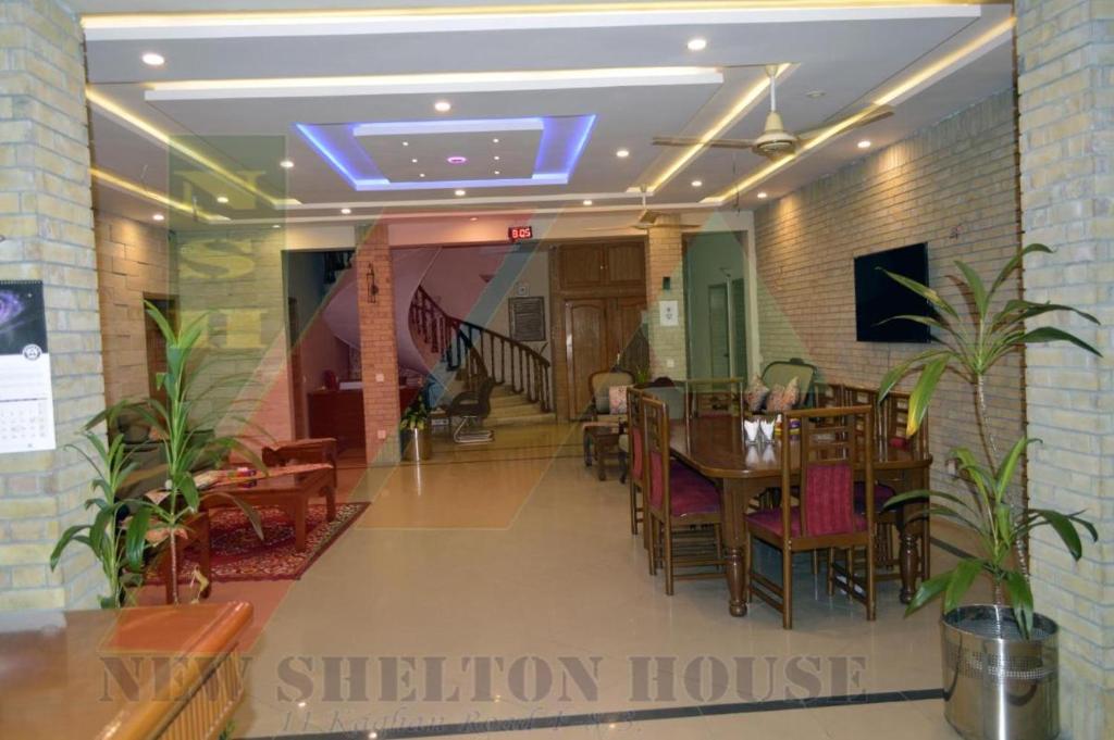 Shelton Guest House