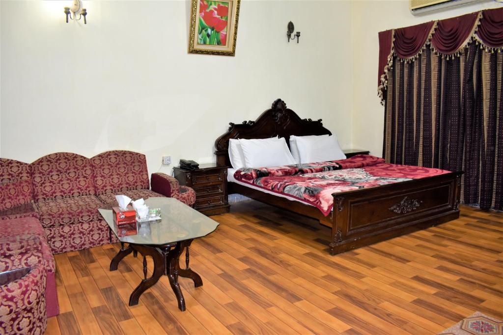 The City Lodge Guest House