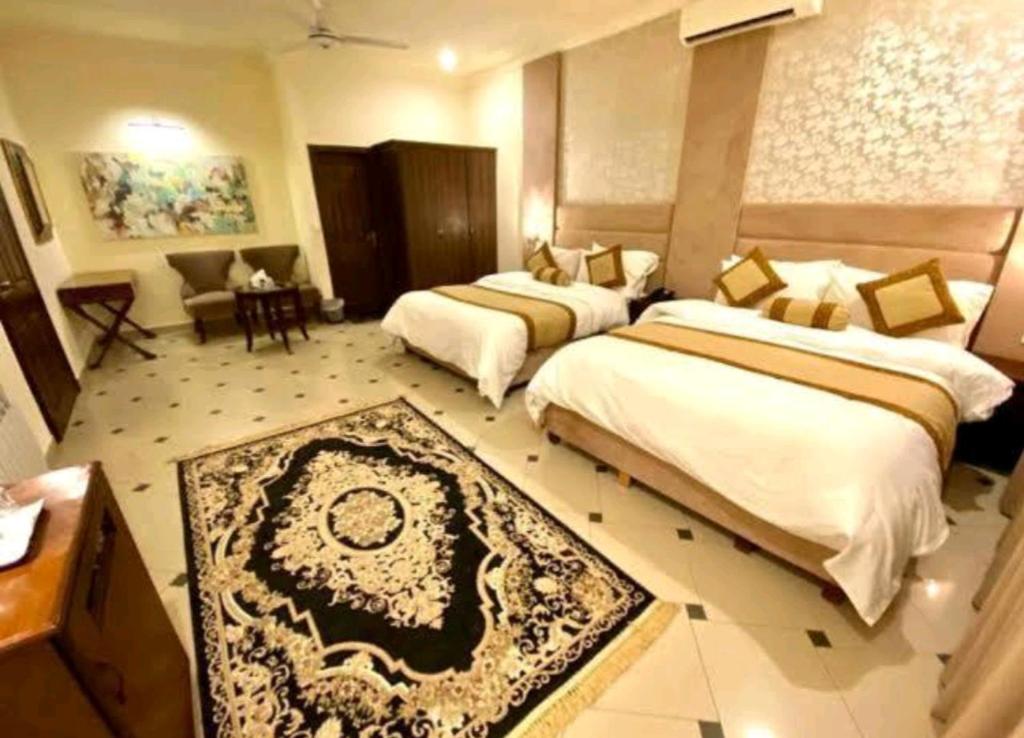 hotel-img