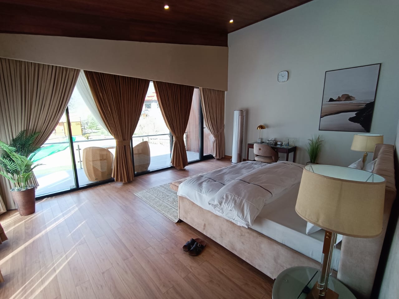 Executive Room