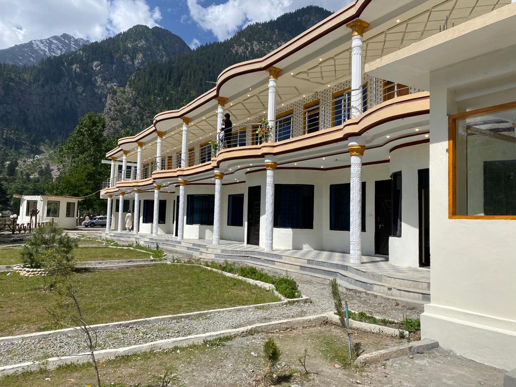 hotel-img