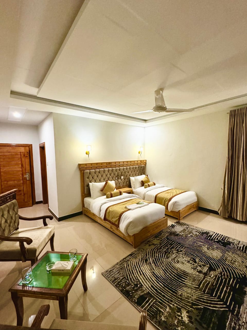 Royal Elite Hotel Kalam