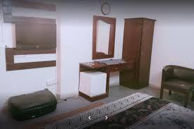 7 S Even Guest House