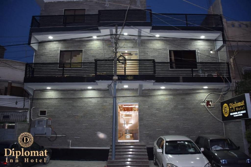 hotel-img