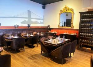 Hotel Aladin In Karachi