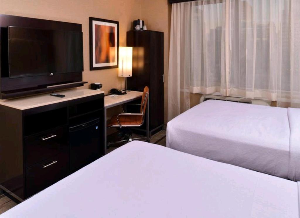 Hotel Aladin In Karachi