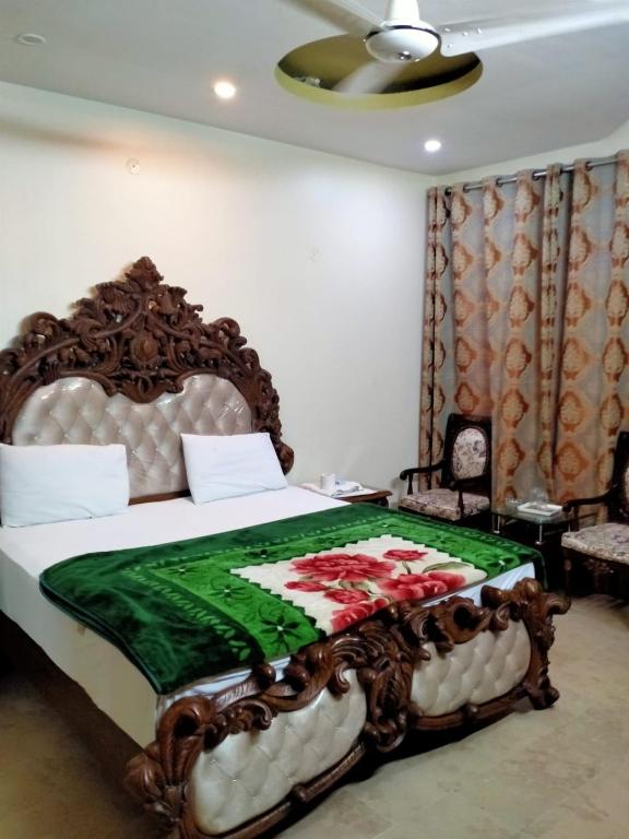SK TRAVELLERS INN GUEST HOUSE KARACHI
