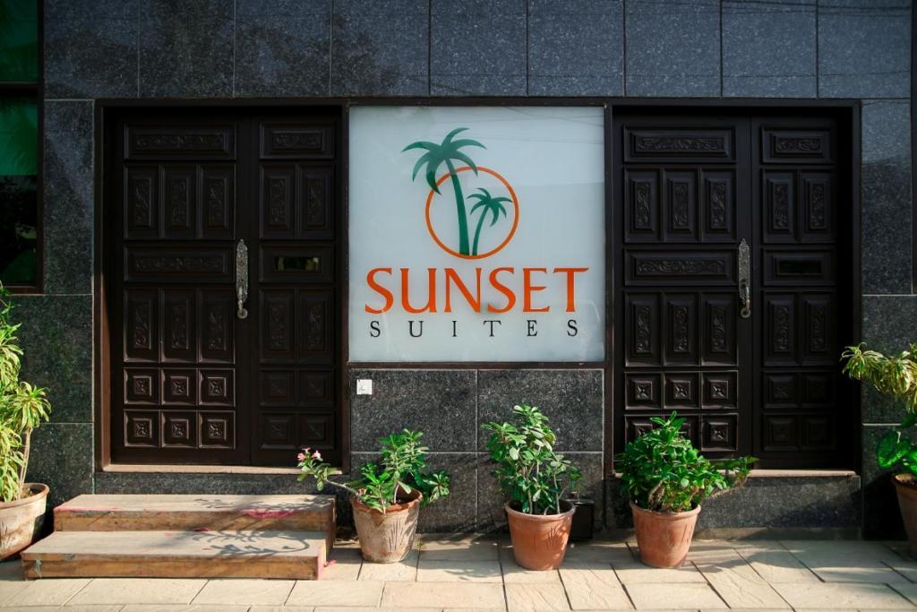 Sunset Suites