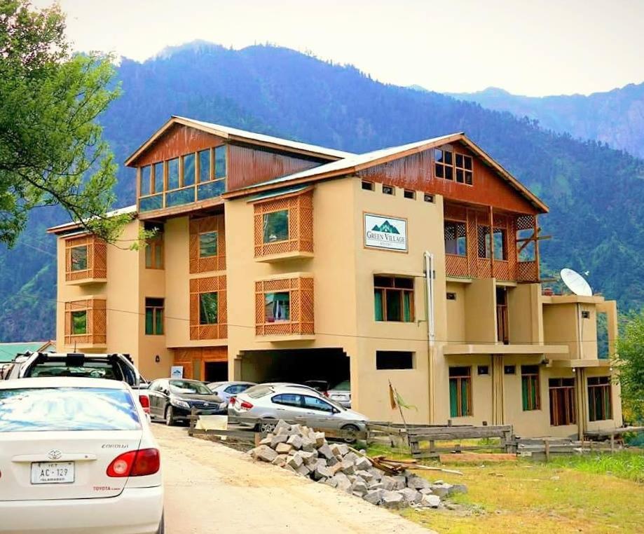 hotel-img