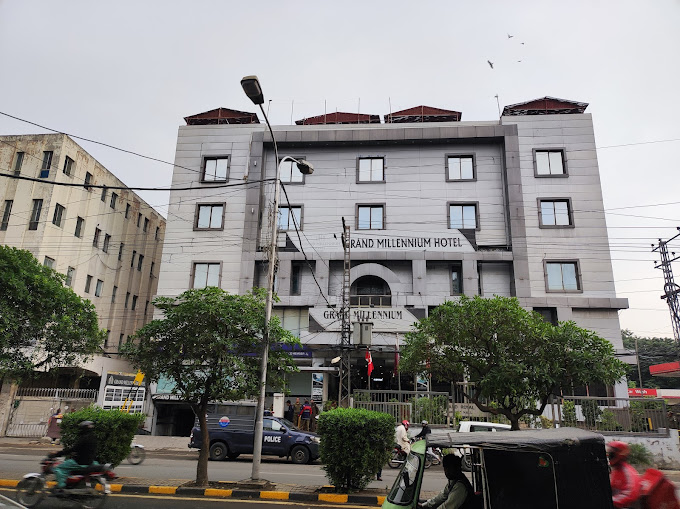 hotel-img