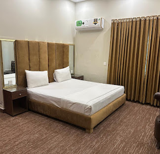 hotel-img