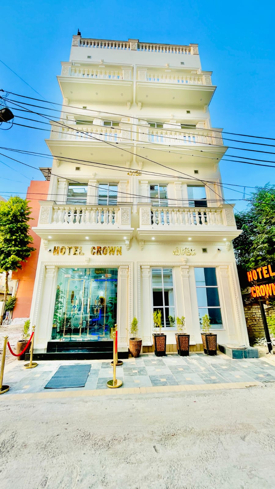 hotel-img
