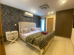 Hotel Gulberg Lodges