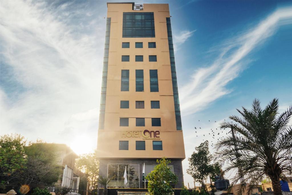 hotel-img