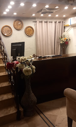 Hotel Versa Apartment and Lodges Lahore