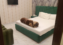 Hotel Versa Apartment and Lodges Lahore