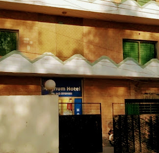 hotel-img