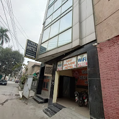 hotel-img