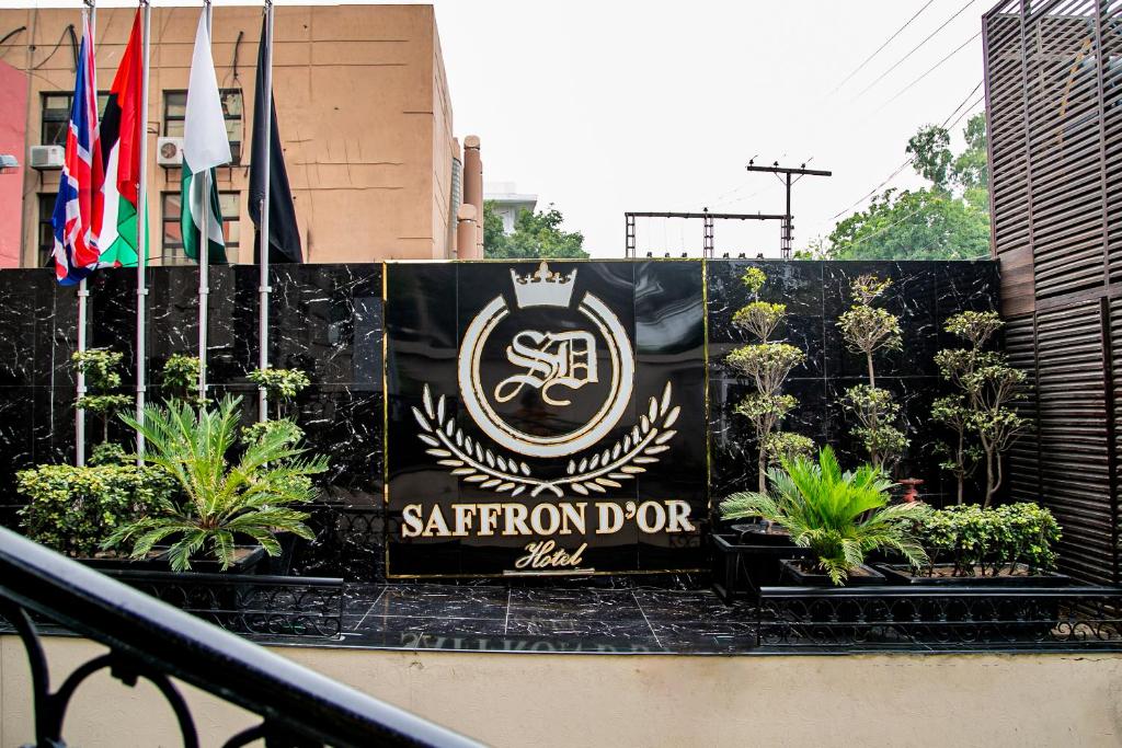 Saffron D or Hotel Lahore