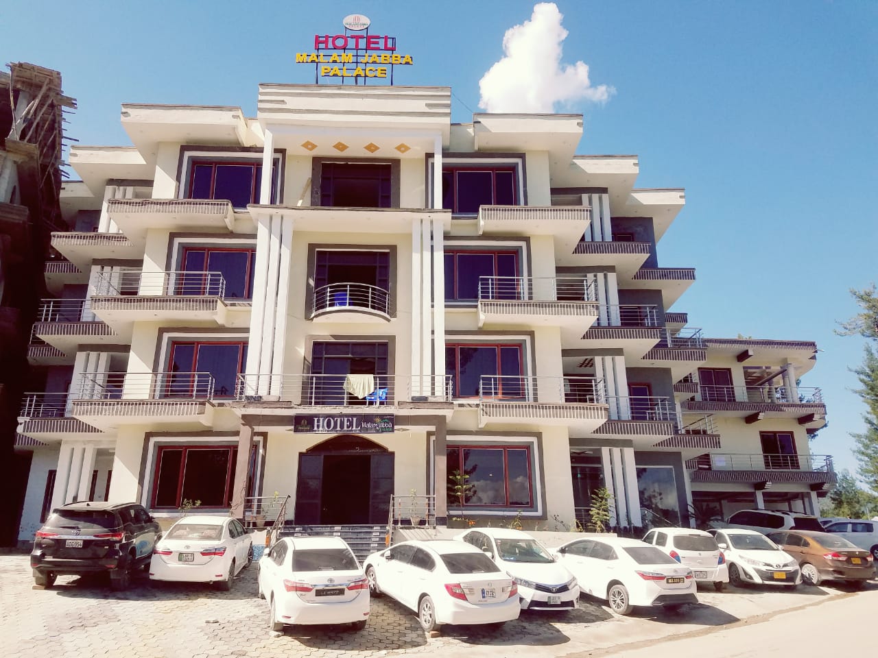 hotel-img