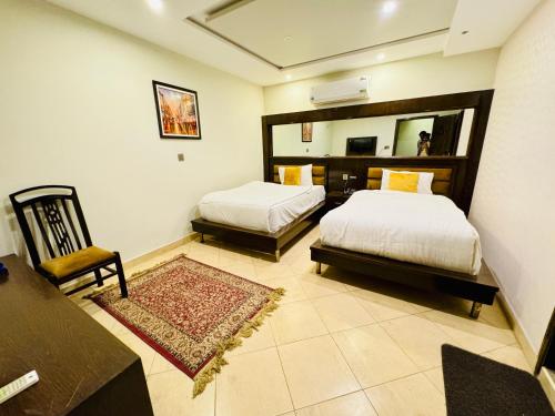 Bling International Hotel Multan