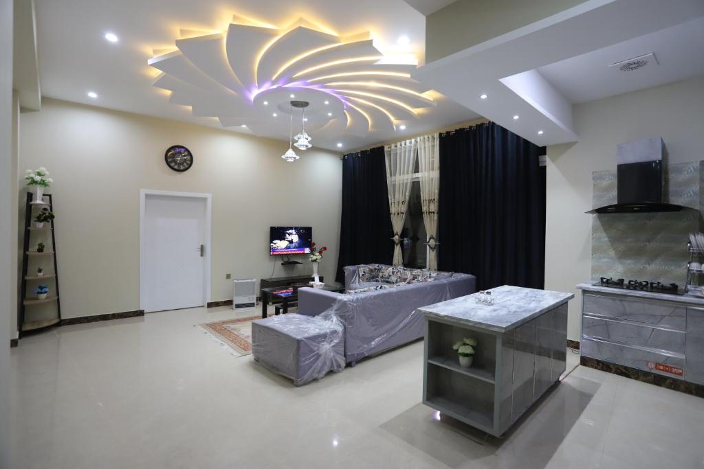 hotel-img