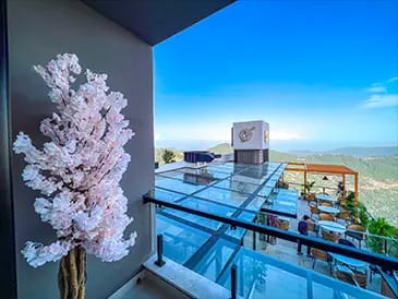 hotel-img
